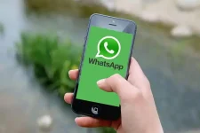 whatsapp advantages and disadvantages